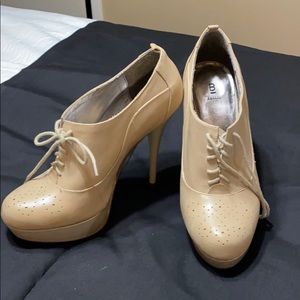 Tan Lace Up Heel